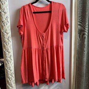 Torrid Flowy Button Up Tshirt Size 1 (14/16)